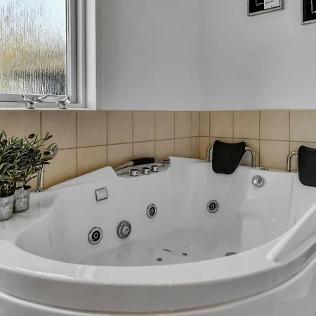 Bv362-blavand-gl-maelkevej-24 * Blåvand