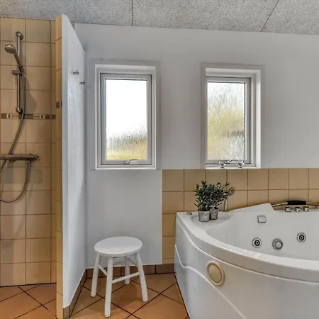 Bv362-blavand-gl-maelkevej-24 Blåvand