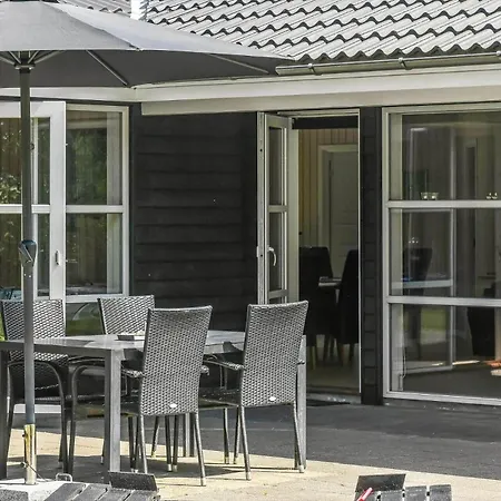 Bv362-blavand-gl-maelkevej-24 * Blåvand