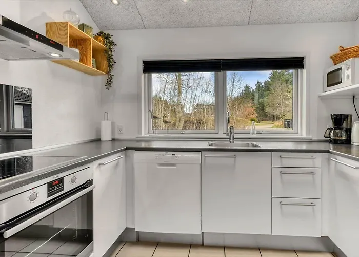 Bv362-blavand-gl-maelkevej-24 Holiday home *