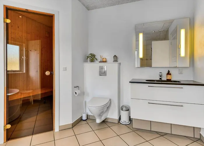 Holiday home Bv362-blavand-gl-maelkevej-24