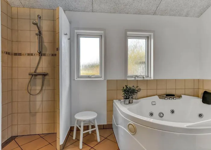 Bv362-blavand-gl-maelkevej-24 Blavand