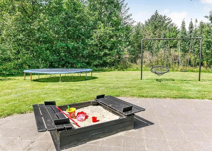 Bv362-blavand-gl-maelkevej-24 * Blavand